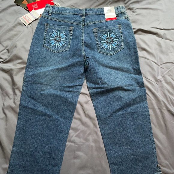 Womans Cosmopolitan Jeanswear Denim Capris 8 - Picture 5 of 9